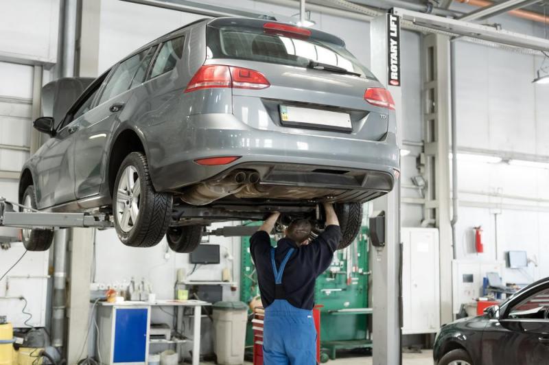 La r&eacute;vision m&eacute;canique &agrave; Lonzac, un investissement pour votre auto